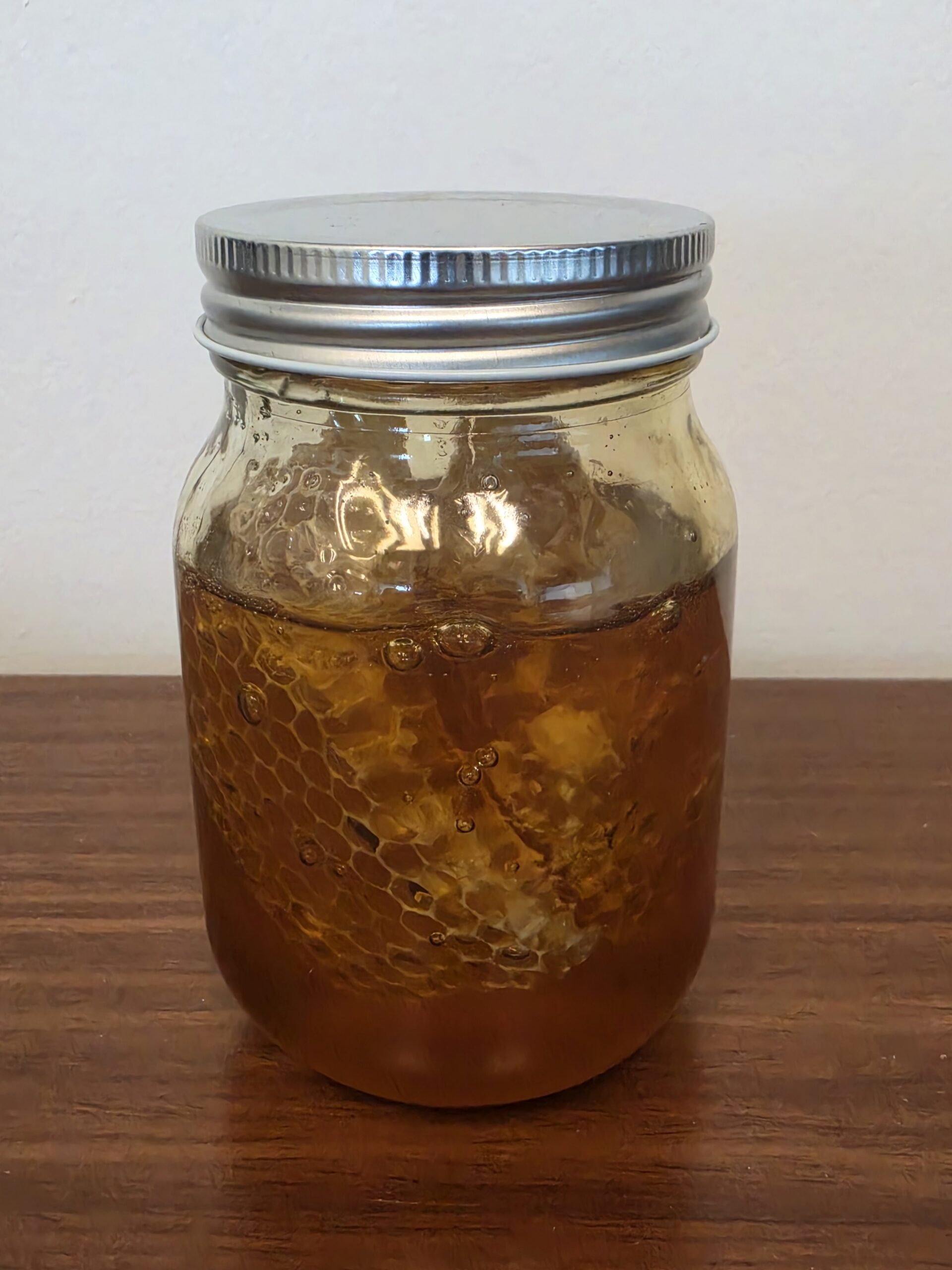 Comb Honey – 16 oz Raw Wildflower Honey
